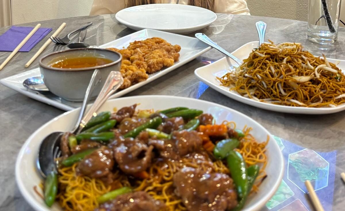 Čínska večera s viacerými jedlami na zdieľanie v Manchester Chinatown